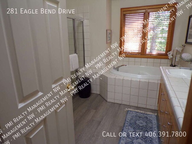 Building Photo - 281 Eagle Bend Dr