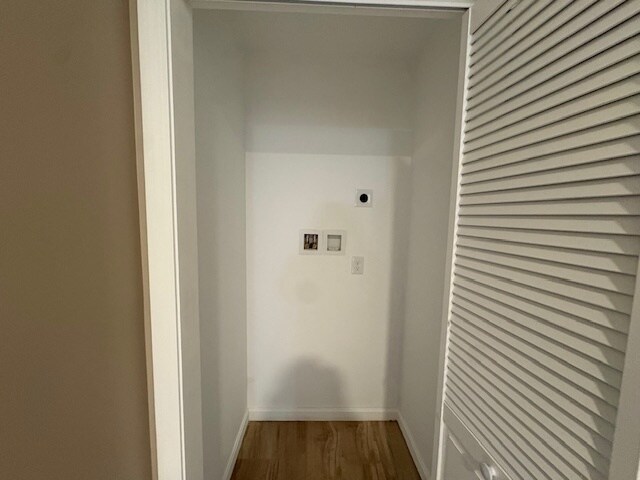 Building Photo - 60 Charles St