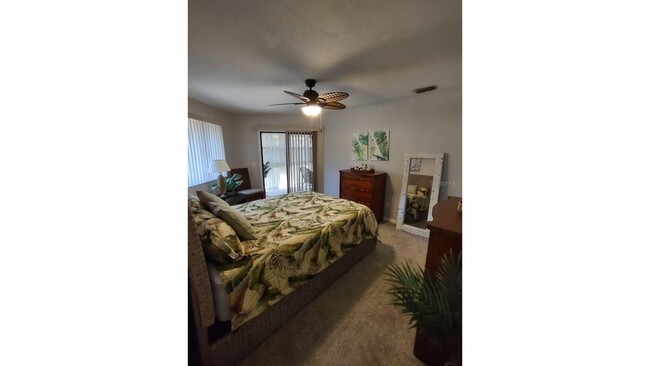 Building Photo - 16 Pinehurst Pl