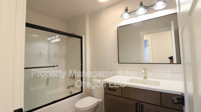 Building Photo - 61379 Brosterhous Road