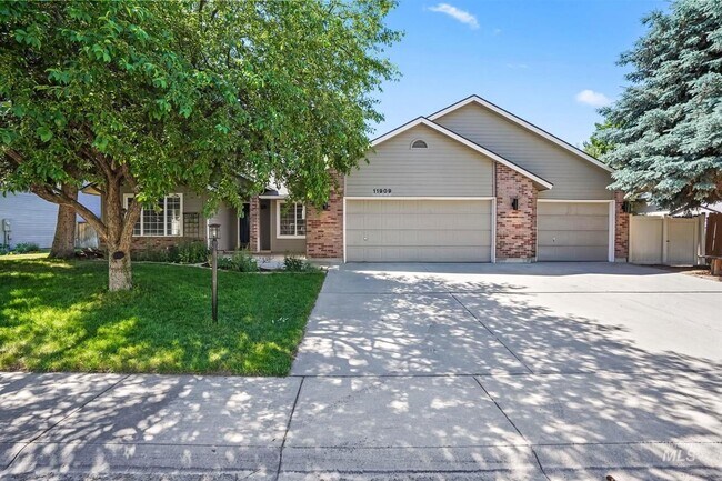 Primary Photo - 11909 W Patrina Dr