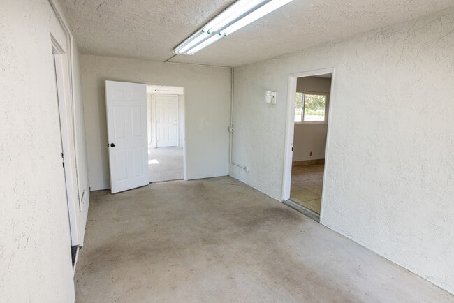 Building Photo - 20724 Palomar St