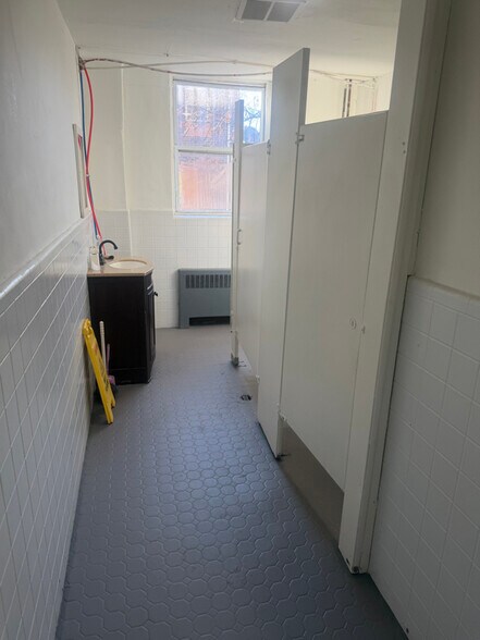 Building Photo - 3036-40 N 22nd St