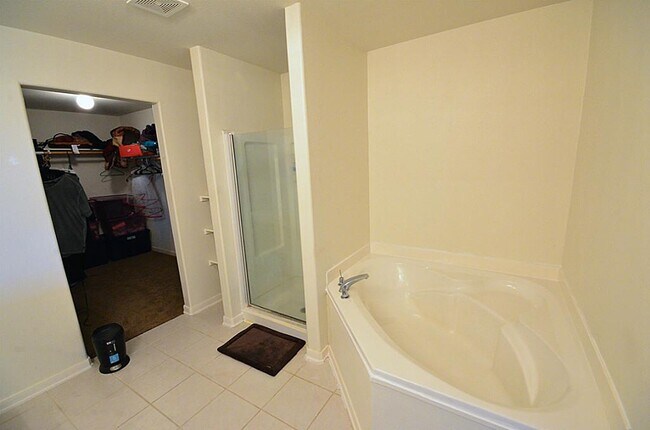 Building Photo - 4307 Sunflower Creek Ln