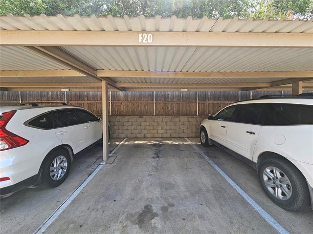 Building Photo - 3121 Park Ln