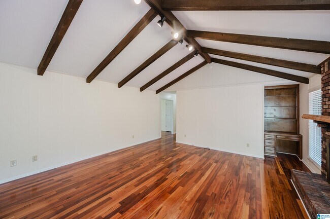 Building Photo - 1828 Jacobs Ln