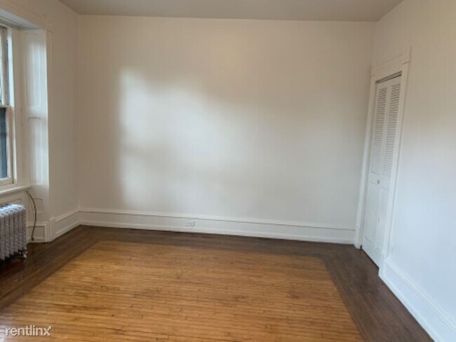Building Photo - 408 Green Terrace