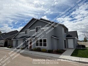 Building Photo - 1940 W Bella Ln