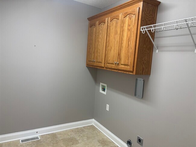 Building Photo - 2616 Danhaven Dr