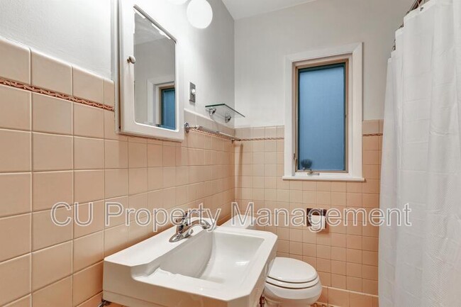 Building Photo - 202 W Indiana Ave