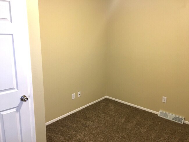 Building Photo - 2339 Rockspring Rd