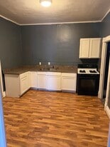 Building Photo - 2915 Cottage Grove Ave