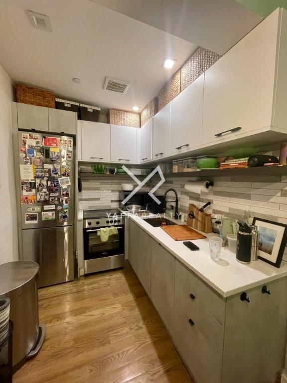 Building Photo - 2 bedroom in BROOKLYN NY 11216