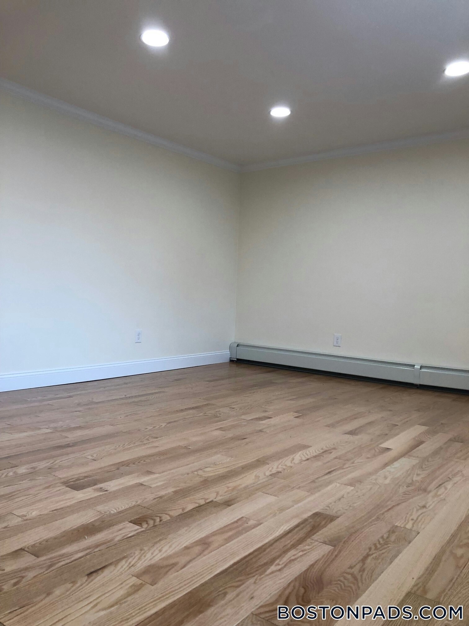 Building Photo - 16 Westford St