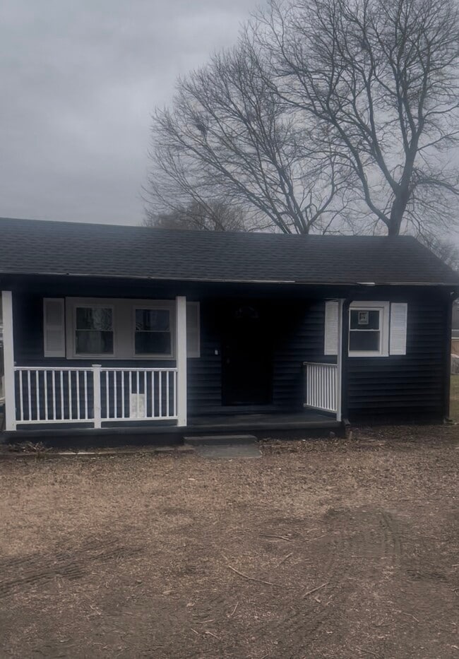 Building Photo - Concord