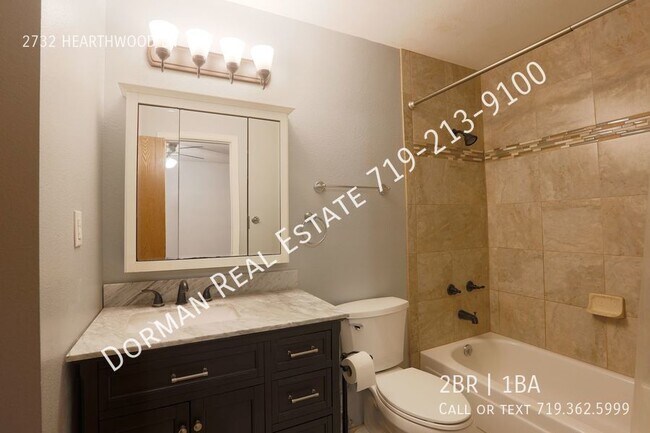 Building Photo - Ranch Style Townhome