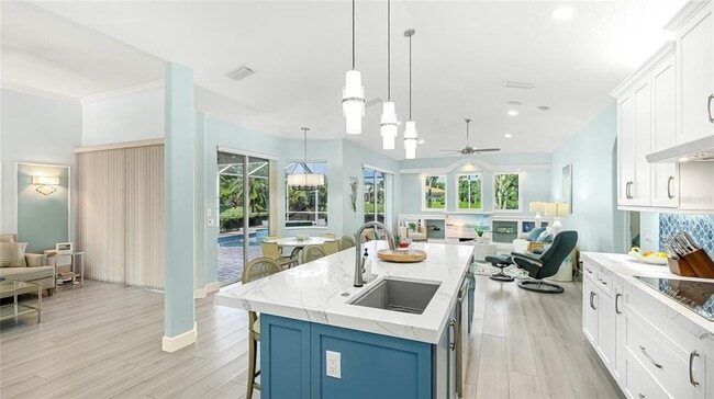 Building Photo - 11407 Savannah Lakes Dr