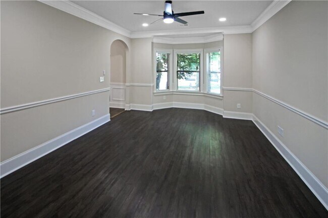 Building Photo - 1307 Clarecastle Ln