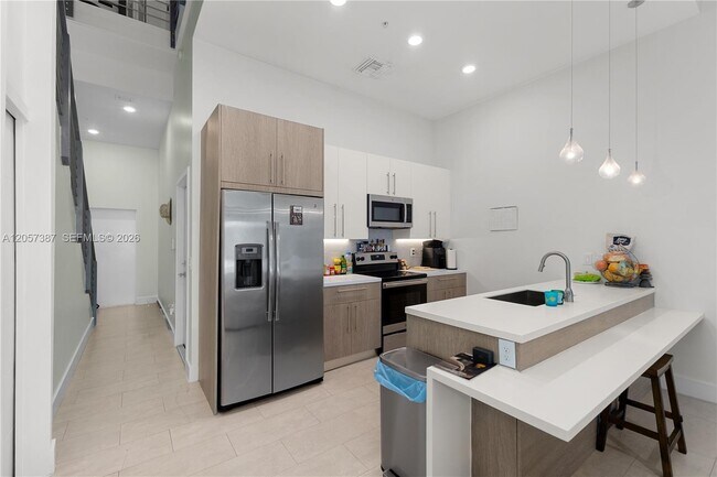 Building Photo - 4444 NW 9th St.