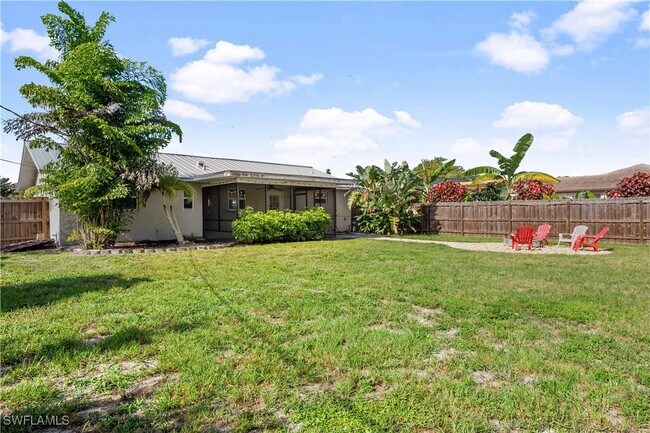 Building Photo - 27610 Roslin Dr
