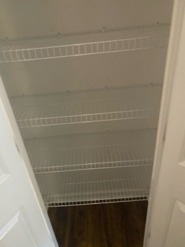 Building Photo - 160 Nunnally St