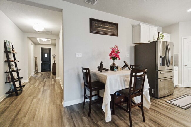 Building Photo - Beautiful single-story home in the sought-...