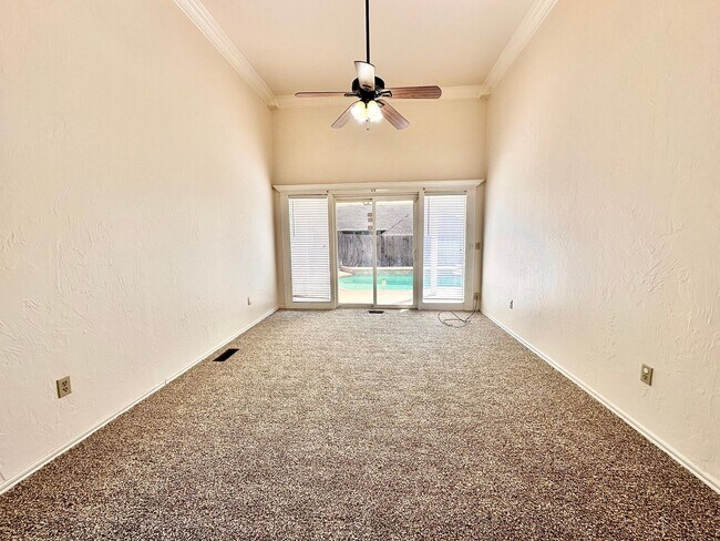 Building Photo - Spacious 4 Bed in Deer Creek - Move in Deposit-Free!(If Qualified)