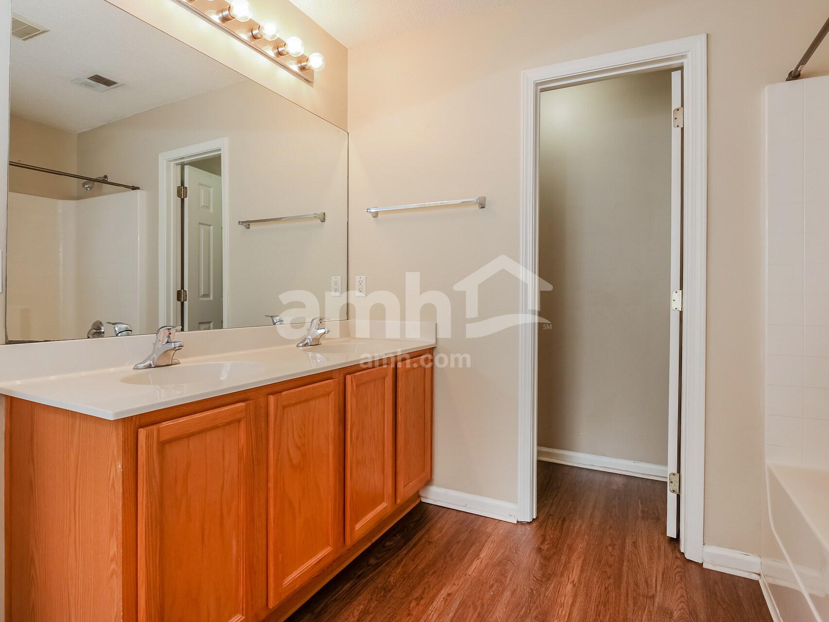 Building Photo - 183 Stoney Xing