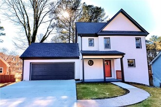 Building Photo - 2861 Spring Ridge Cir