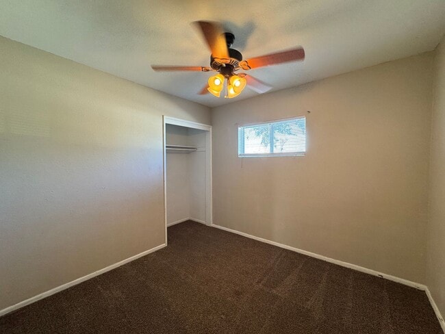 Building Photo - Spacious and Affordable Needles Ca home