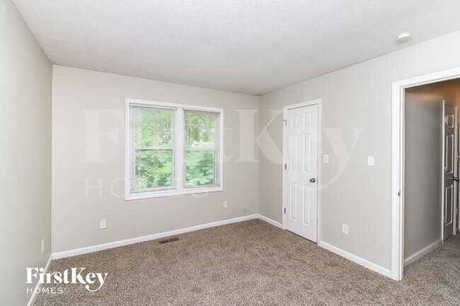 Building Photo - 1827 Hickory Creek Ct NW