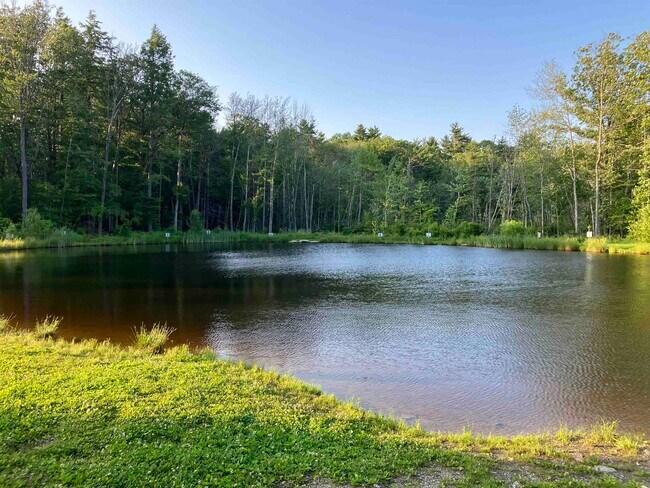 Building Photo - 26 N Main St