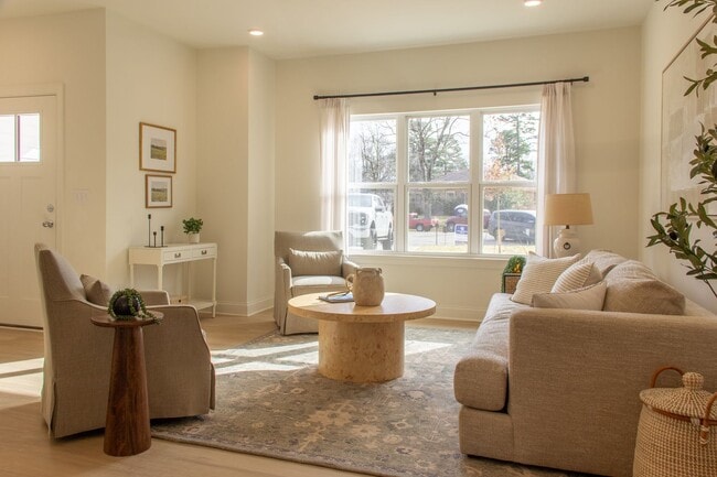 Building Photo - 5391 Toano Rd