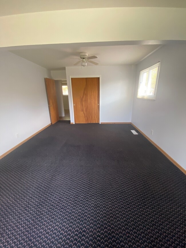 Building Photo - 3634 Roosevelt Cir