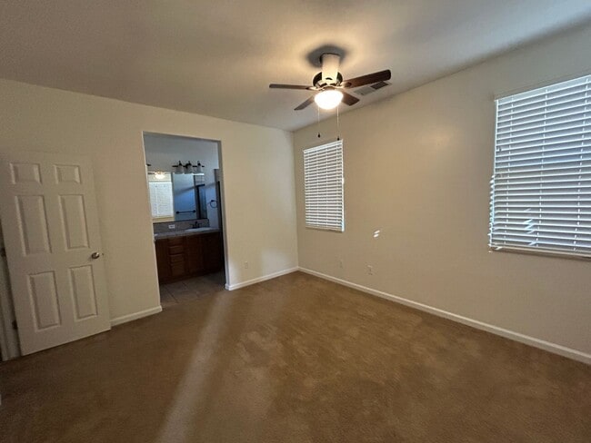 Building Photo - Beautiful & Spacious home in The Desirable Bella Serra Gated Community!