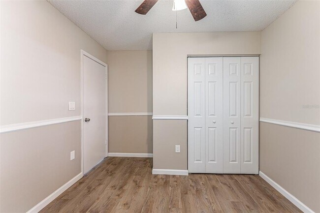Building Photo - 5010 Larch Ln