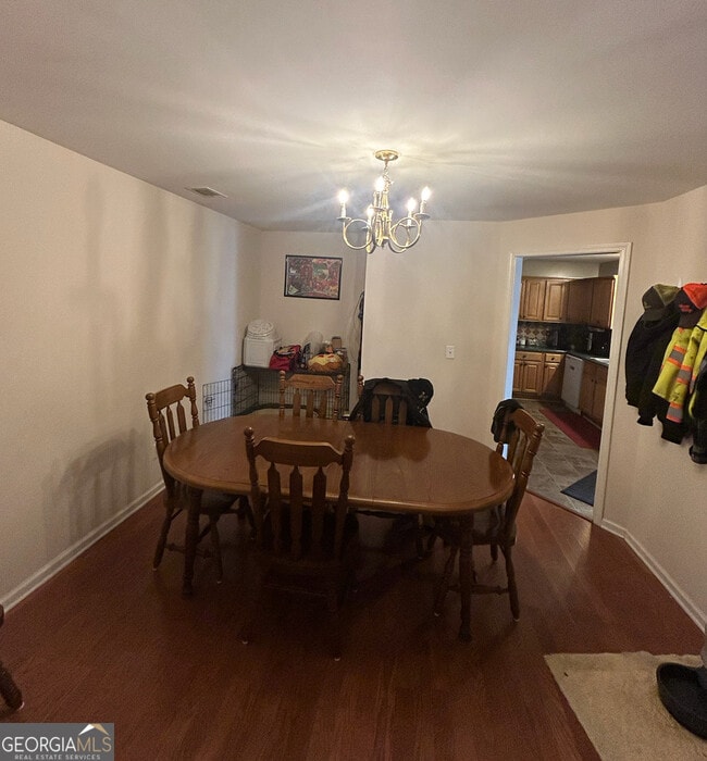 Building Photo - 146 Oak Meadows Dr