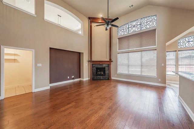 Building Photo - 1605 Buckhorn Dr