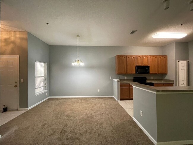 Building Photo - Osprey Branch in Mandarin 2 Bedroom, 2 Bat...