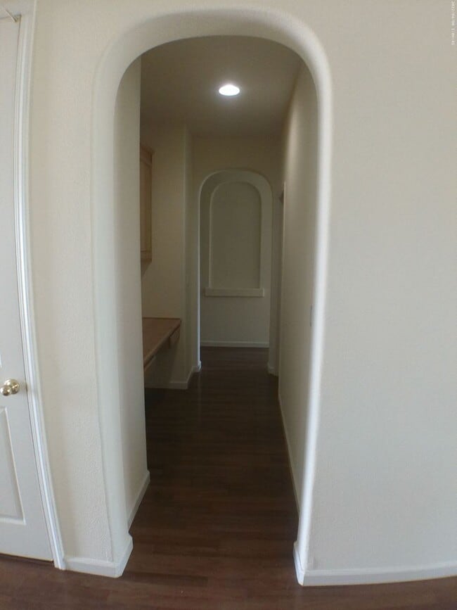 Building Photo - 3 Bed| 2 Bath | 1660 SF | Single Story | Tenant pays $175 monthly for WS&G
