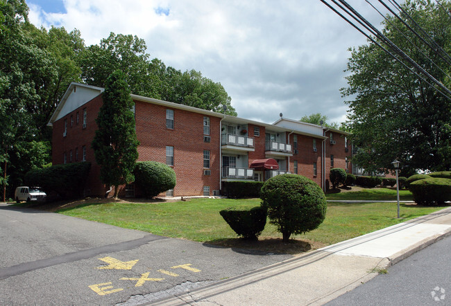 Primary Photo - Walnut Grove Apartments