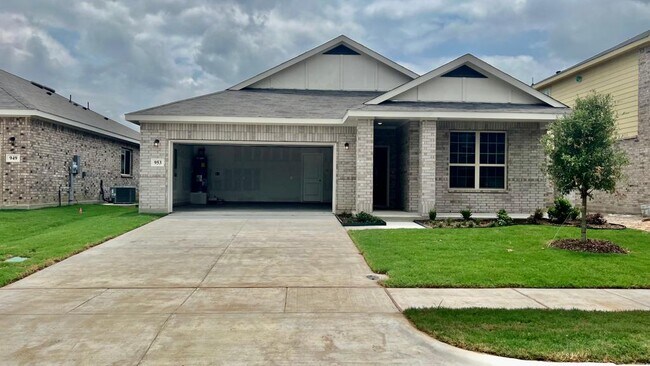 Primary Photo - 953 Billups Dr
