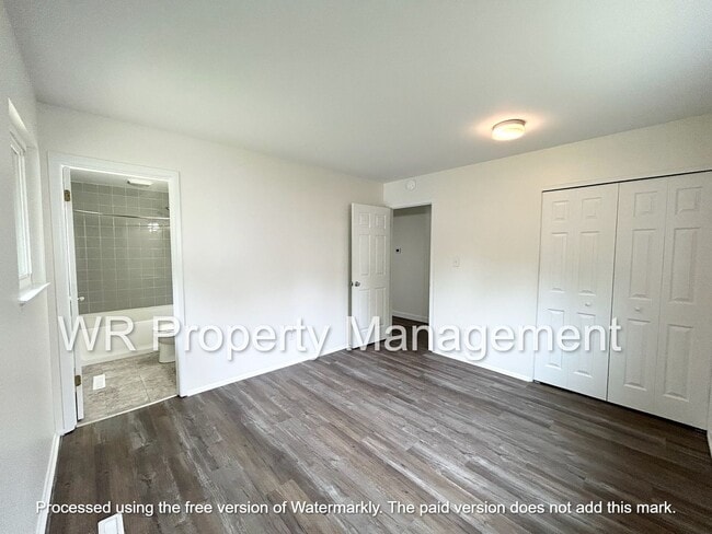 Building Photo - 3 Bed 2 Bath Ranch in Lambertville for Rent