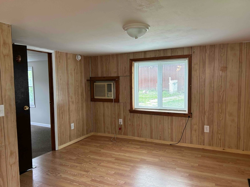 Building Photo - 108 E Albany St