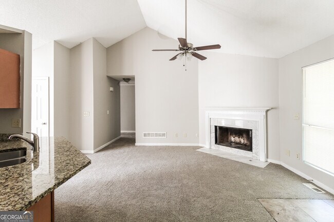 Building Photo - 4809 Shallow Farm Dr NE