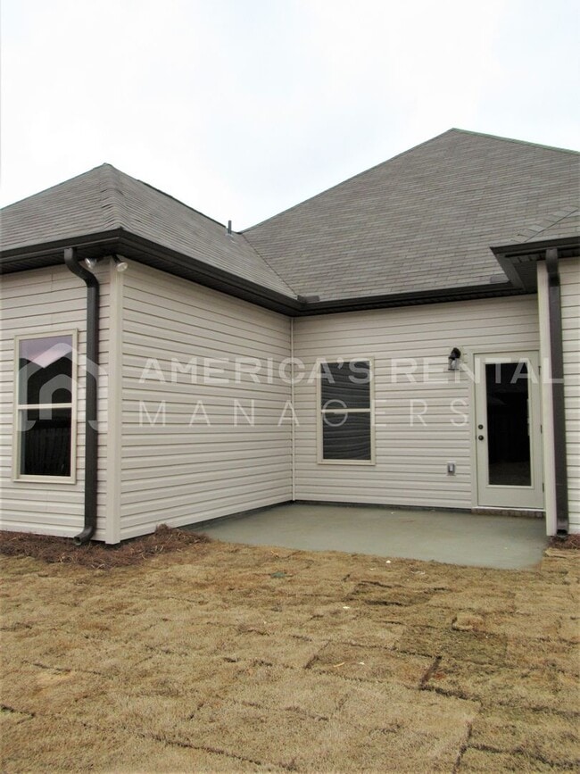 Building Photo - 105 Shepherds Loop