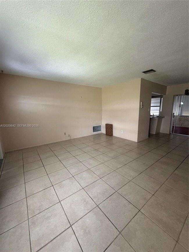 Building Photo - 8107 NW 58th Pl