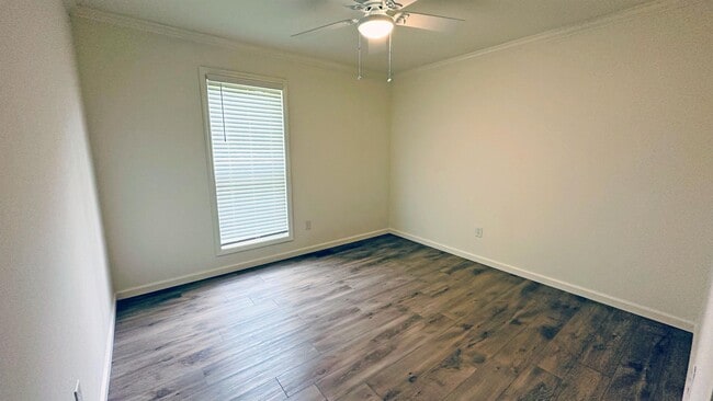 Building Photo - 108 Blacks Dr
