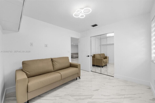 Building Photo - 3549 Magellan Cir