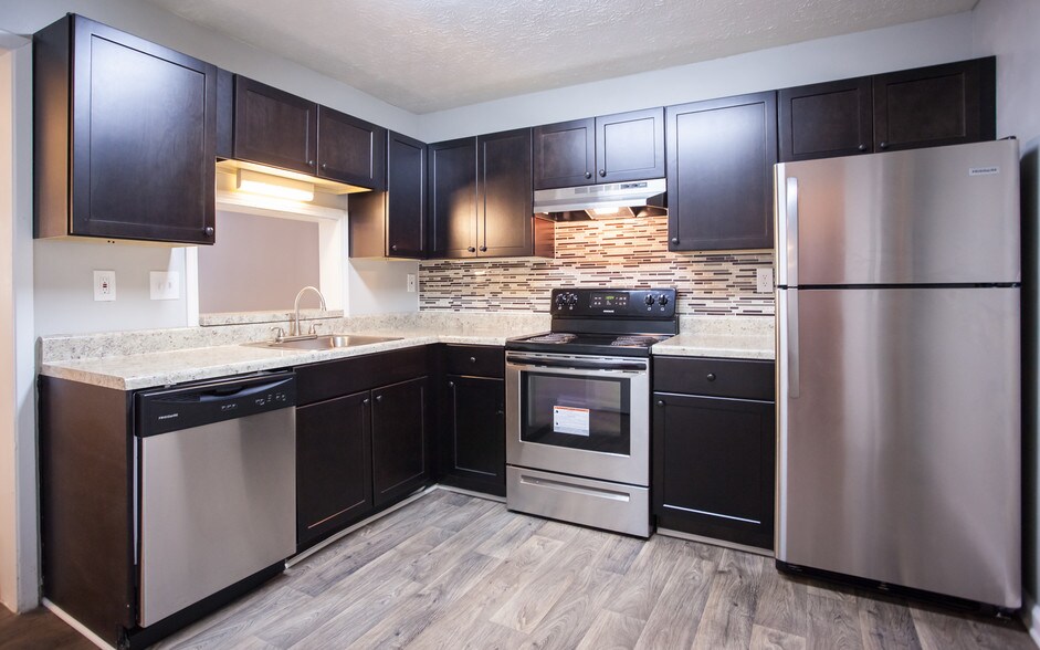 Reserve at Stone Creek 1420 S Hairston Rd Stone Mountain GA 30088